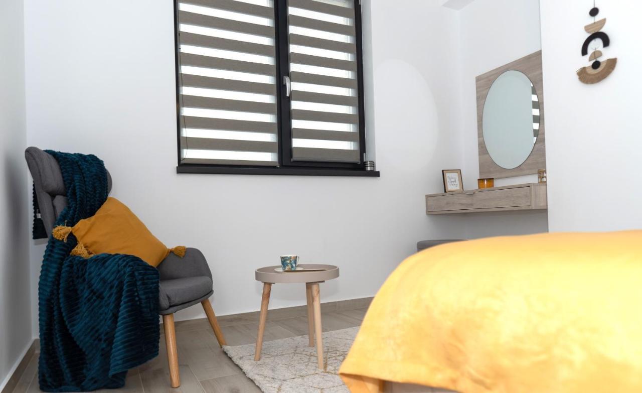 'Just Like Home' Apartment - With Private Parking Place Galaţi Exterior foto